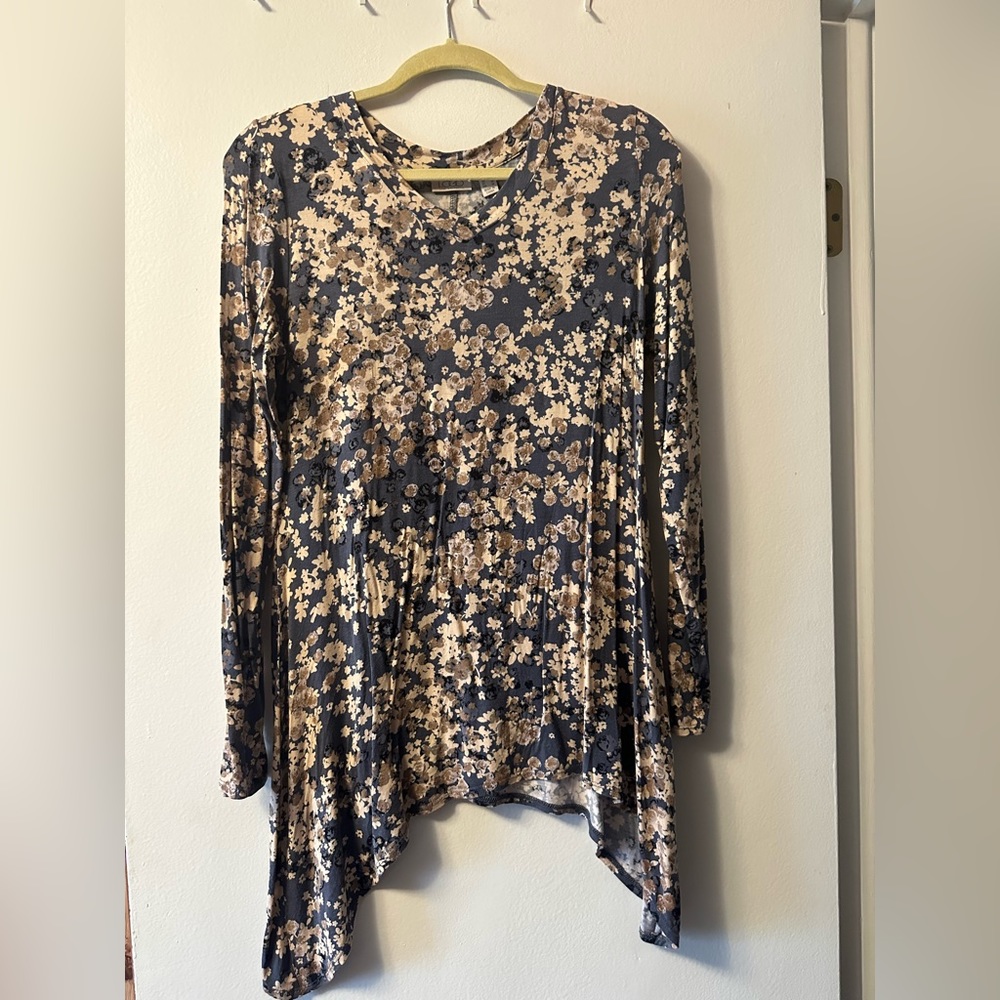 LOGO blue floral long sleeve tunic shirt, size small